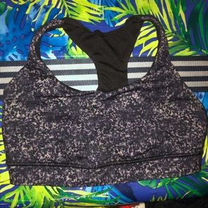 Lululemon sports bra
